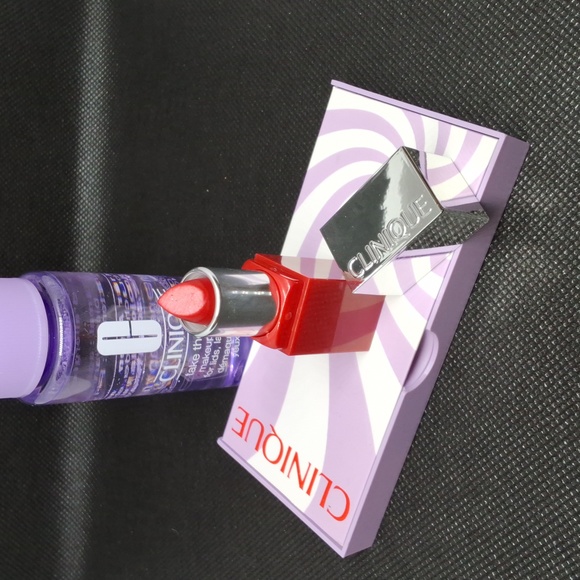 Clinique bundle - Picture 4 of 5